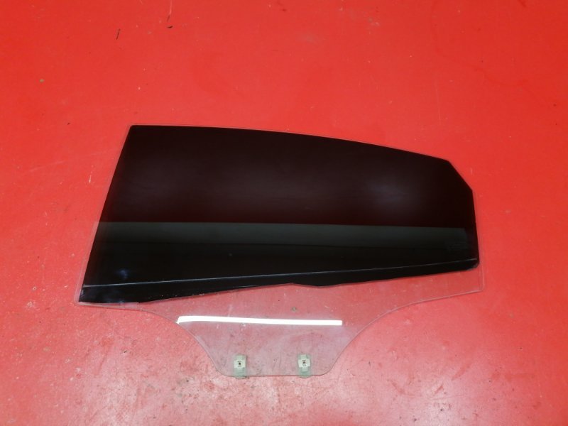 Стекло двери Kia Rio QB G4FC 2012 заднее левое (б/у)