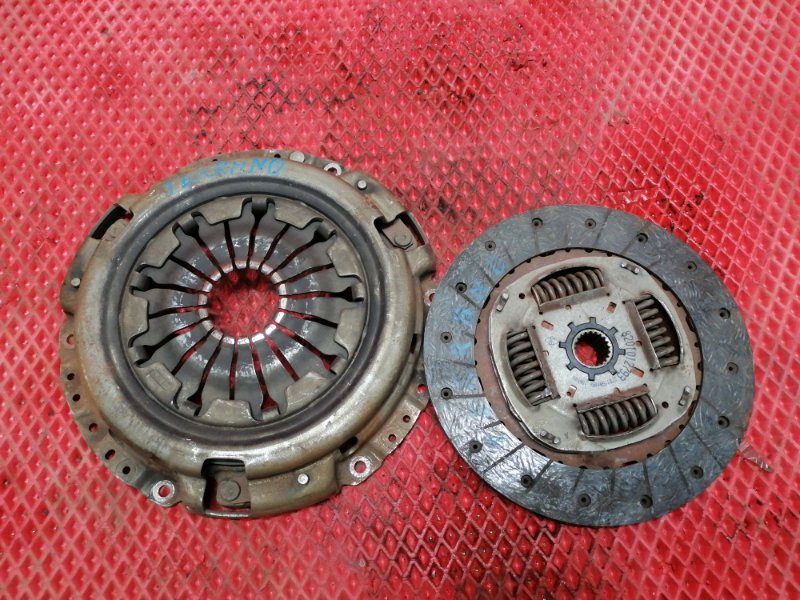 Корзина сцепления Nissan Terrano D10 F4R 2014 (б/у)