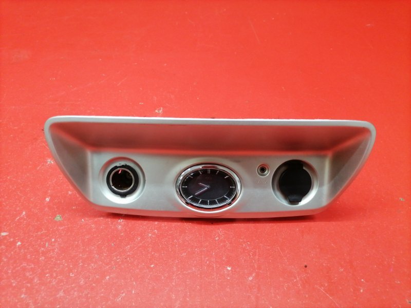 Часы Infiniti QX56 JA60 VK56DE 2007 (б/у)