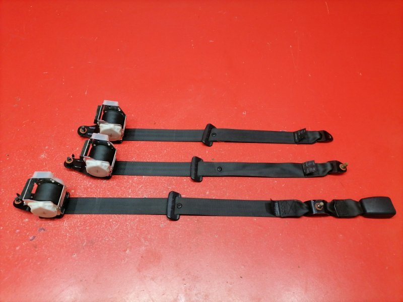 Ремень безопасности Hyundai Solaris RB G4FC 2012 задний (б/у)