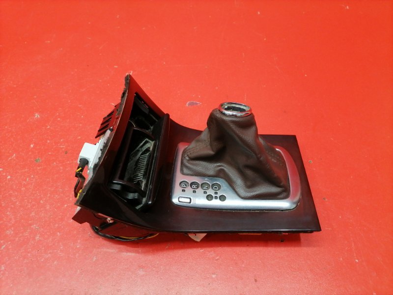 Накладка селектора АКПП Infiniti EX35 J50 VQ35HR 2008 (б/у)