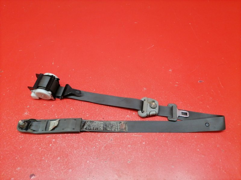 Ремень безопасности Mitsubishi Pajero V78W 4M41 2000 передний правый (б/у)