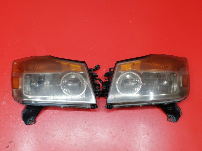 Фара Nissan Armada TA60 VK56DE 2003 передняя (б/у)