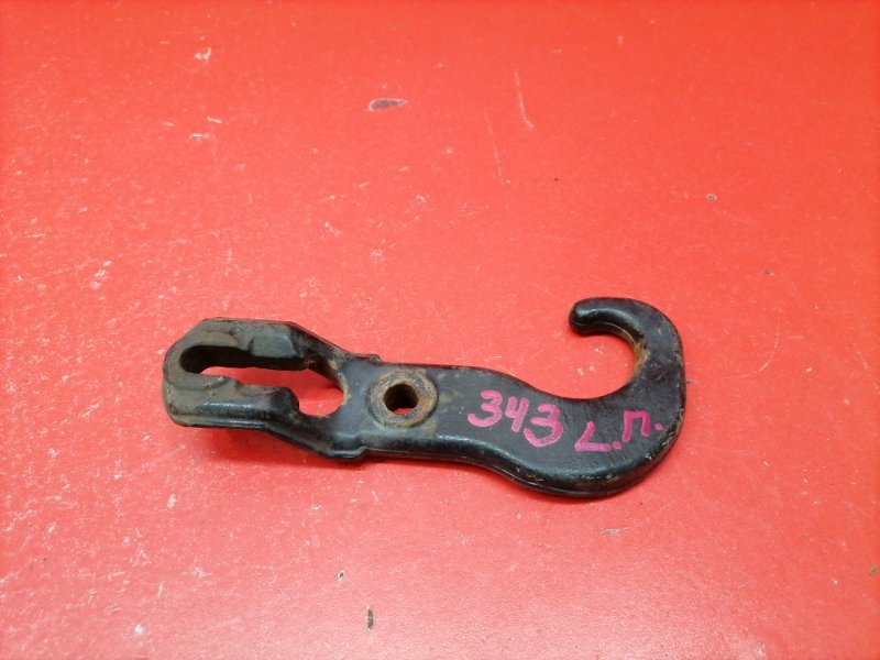 Крюк буксировочный Nissan Armada TA60 VK56DE 2003 передний левый (б/у)