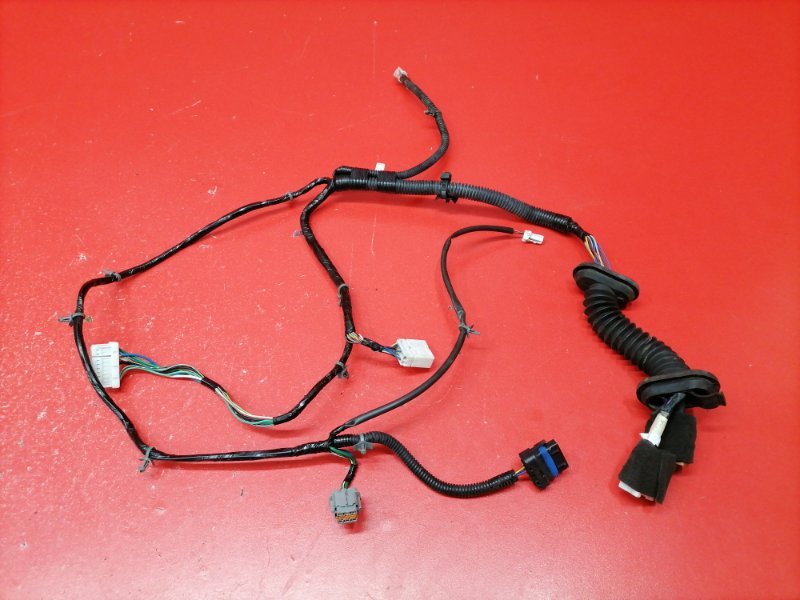 Проводка двери Nissan Armada TA60 VK56DE 2003 передняя правая (б/у)