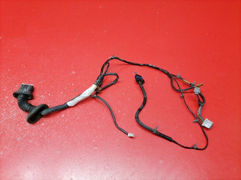 Проводка двери Nissan Armada TA60 VK56DE 2003 задняя правая (б/у)