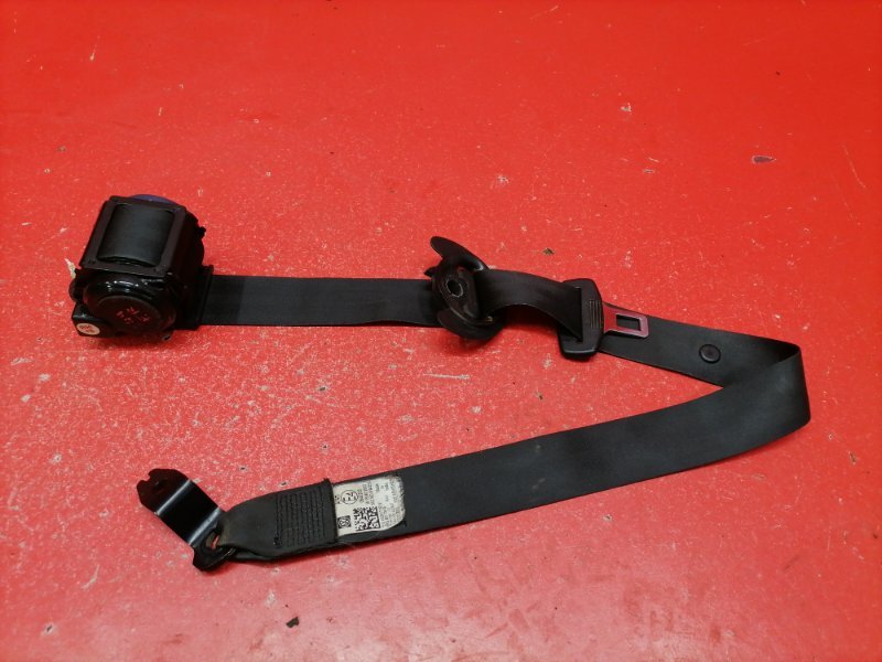 Ремень безопасности Volkswagen Polo 612 CFNA 2014 передний правый (б/у)