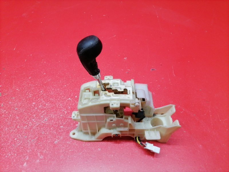 Селектор акпп Hyundai ix35 LM D4HA 2011 (б/у)