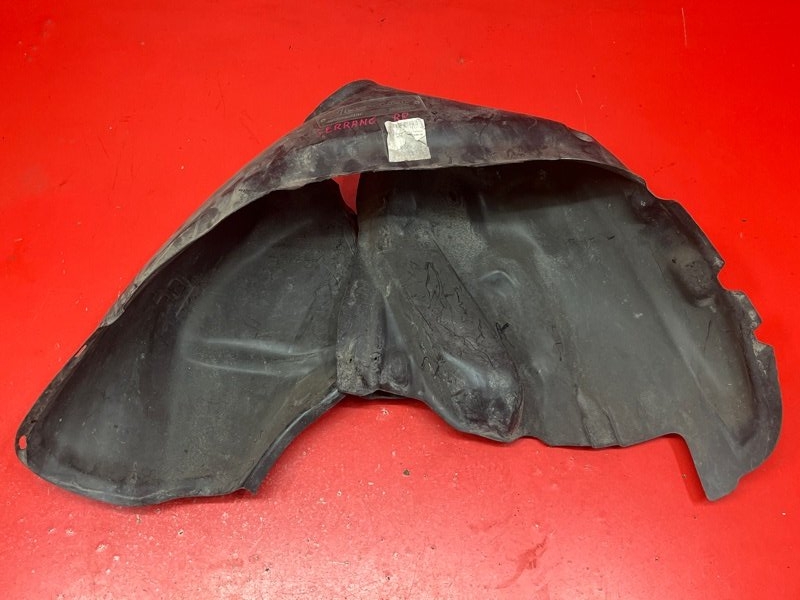 Подкрылок Nissan Terrano D10 F4R 2014 задний правый (б/у)