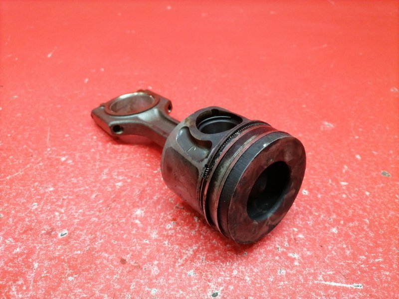 Поршень с шатуном Hyundai ix35 LM D4HA 2011 (б/у)