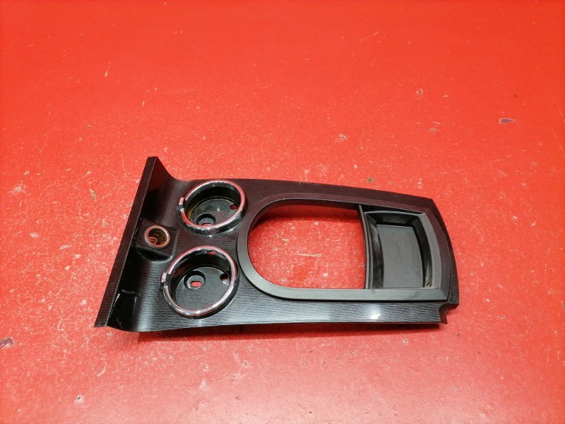 Накладка селектора АКПП SsangYong Rexton RJN D27DT 2010 (б/у)