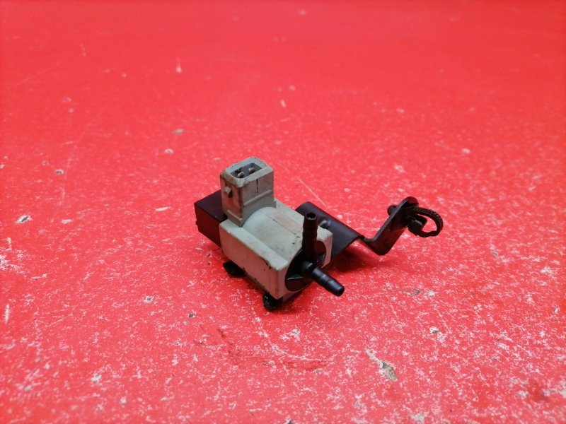 Вакуумный клапан Hyundai ix35 LM D4HA 2011 (б/у)