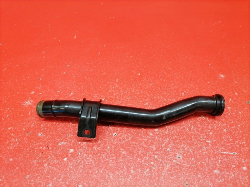 Трубка системы охлаждения двигателя Hyundai ix35 LM D4HA 2011 (б/у)