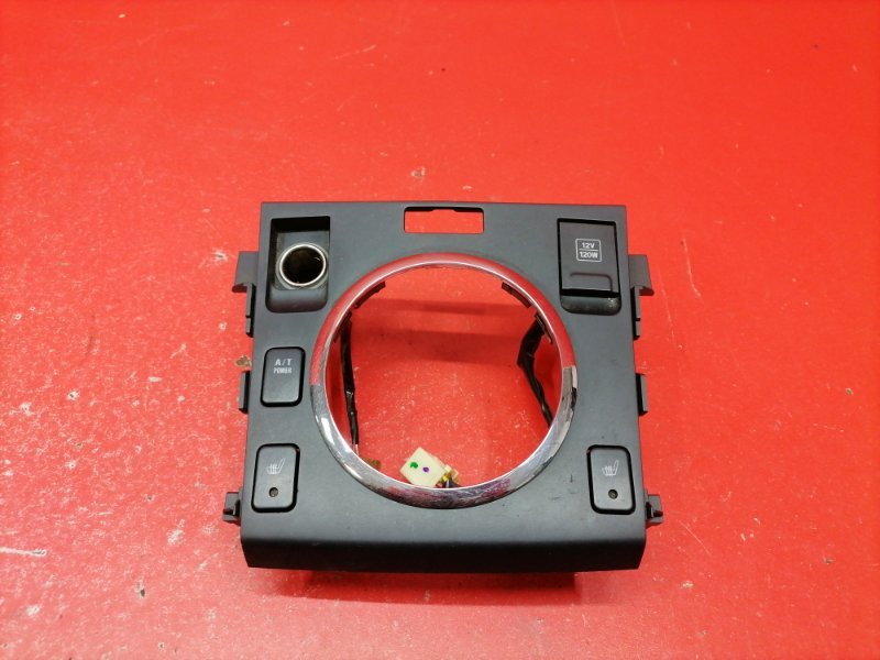 Накладка селектора АКПП Suzuki Grand Vitara TDA4V J24B 2008 (б/у)