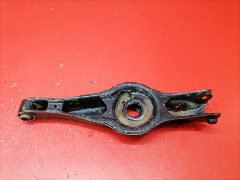 Рычаг подвески нижний Suzuki Grand Vitara TDA4V J24B 2008 задний левый (б/у)