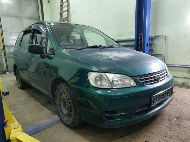 Автомобиль Toyota Corolla Spacio AE111N 4A-FE 1997 года в разбор