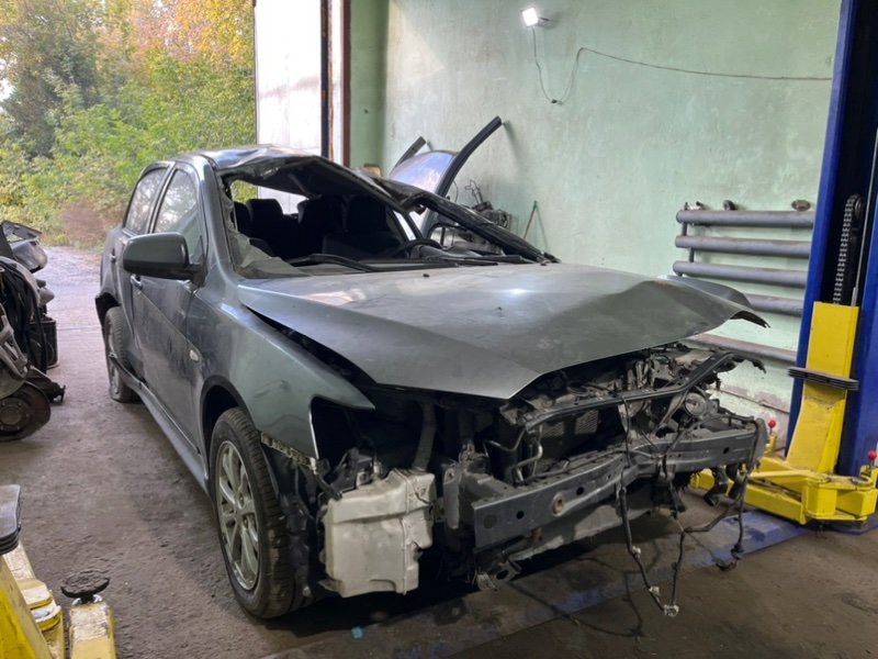 Автомобиль Mitsubishi Lancer CY3A 4B10 2010 года в разбор