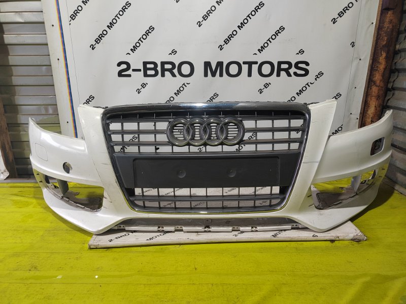 Бампер Audi A4 B8 2007 (б/у)