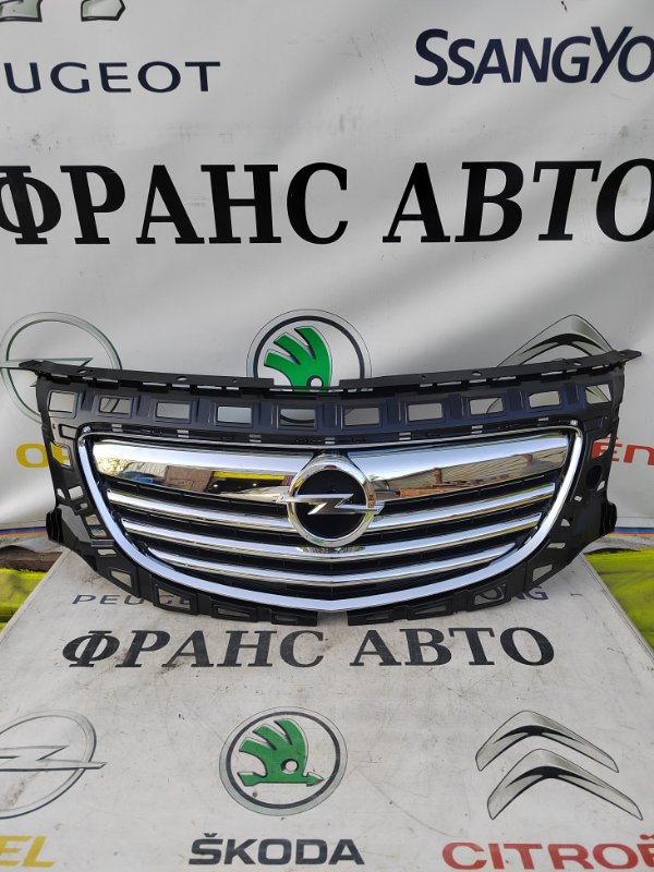 Решетка радиатора Opel Insignia 08