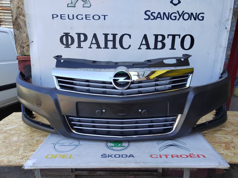 Бампер в сборе Opel Astra H 07 передний