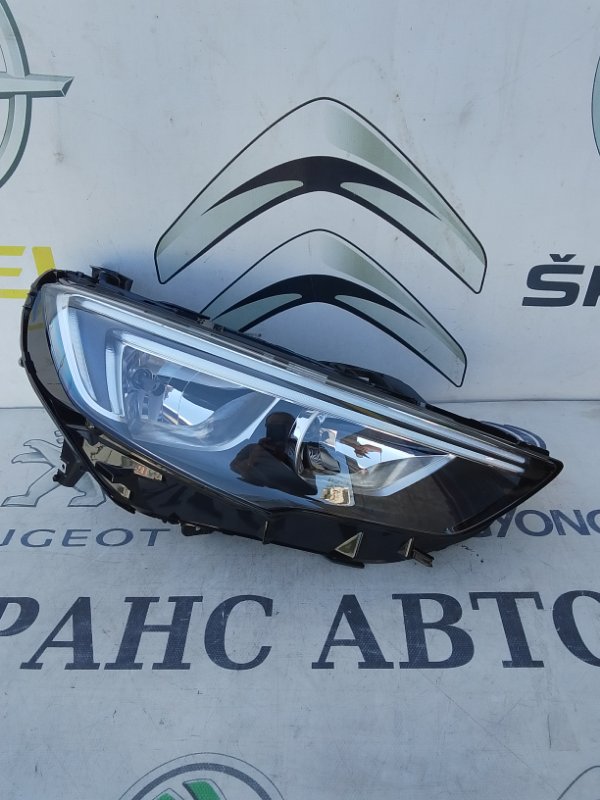 Фара Opel Insignia 17 правая Фара Opel Insignia 17 правая
