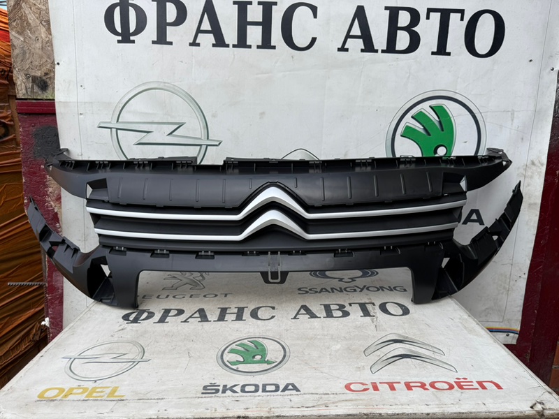 Бампер верх CITROEN BERLINGO NEW 2018