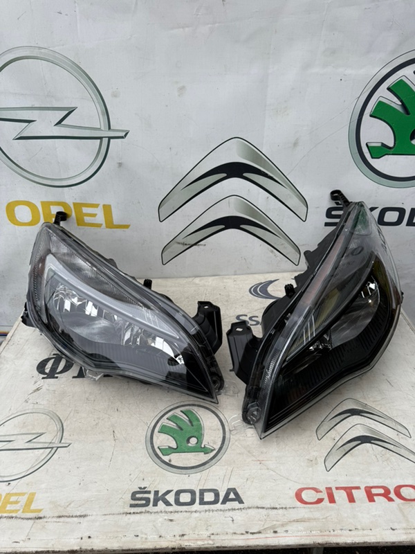 Комплект фар Led Opel ASTRA J 09