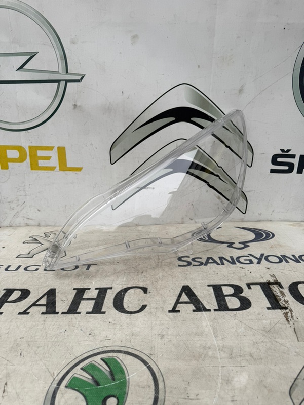 Стекло фары OPEL ASTRA J GTC 11 левое