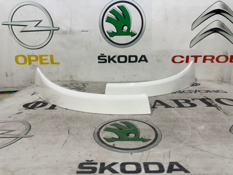 Ресничка под фару комплект PEUGEOT BOXER 250 06