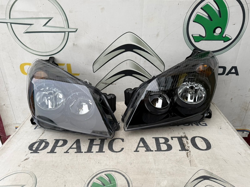 ФАРЫ ЧЕРНЫЕ OPEL ASTRA H 06