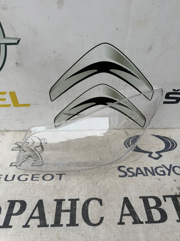 Стекло Opel insignia 09 левое