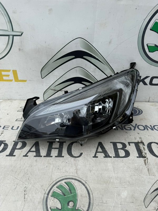 Фара Opel ASTRA J 09 левая