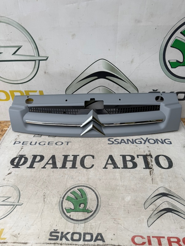 Решетка радиатора CITROEN BERLINGO M59 03