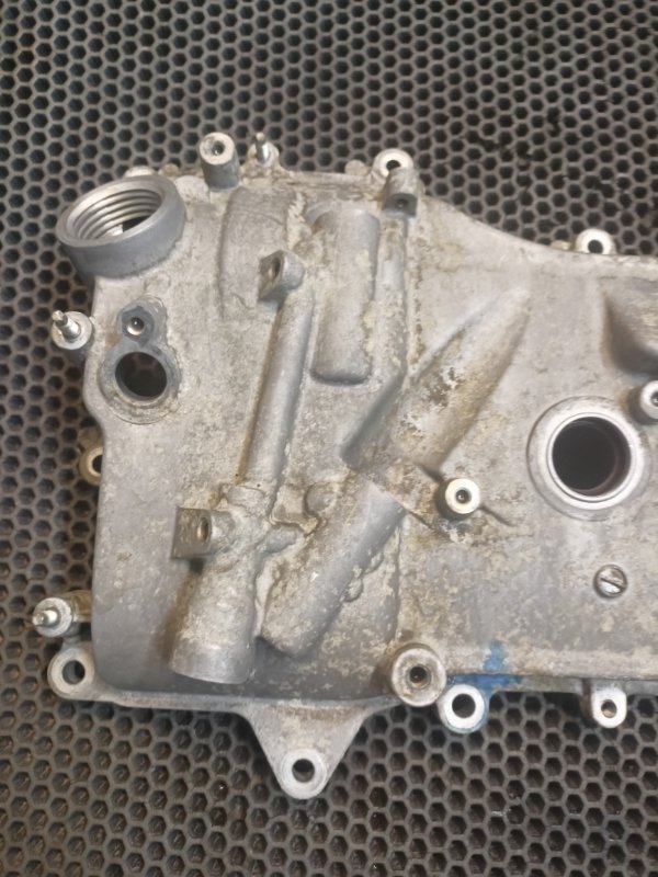 Крышка клапанов левая GS300 3GR-FSE