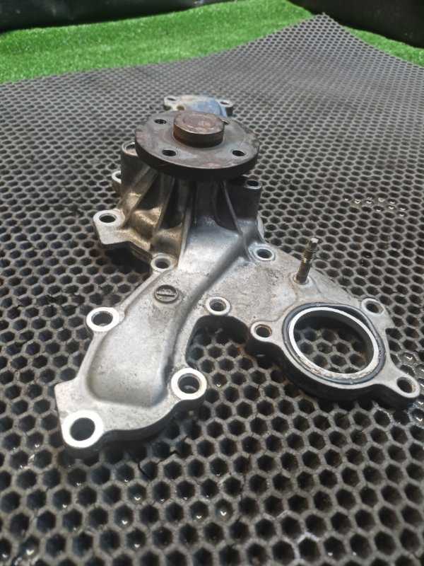 Помпа Lexus GS300 3GR-FSE
