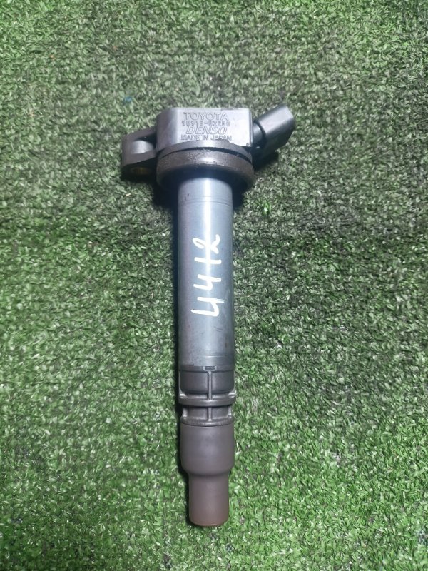 Запчасть катушка зажигания Lexus Ls460 1UR-FSE 9091902250 контрактная Катушка зажигания Lexus Ls460 1UR-FSE 9091902250 контрактная