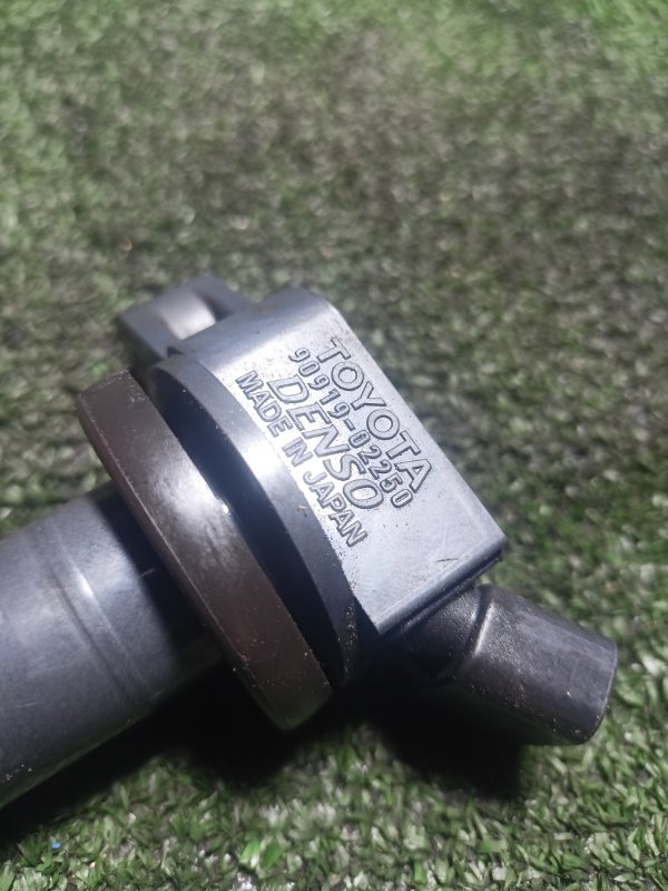 Катушка зажигания Lexus Ls460 1UR-FSE