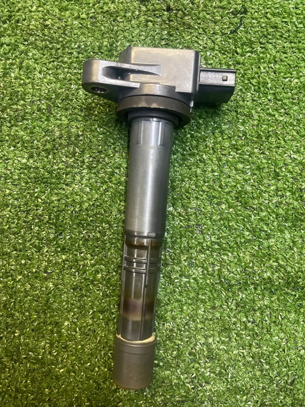 Катушка зажигания Honda Elysion RR1 K24A Катушка зажигания Honda Elysion RR1 K24A