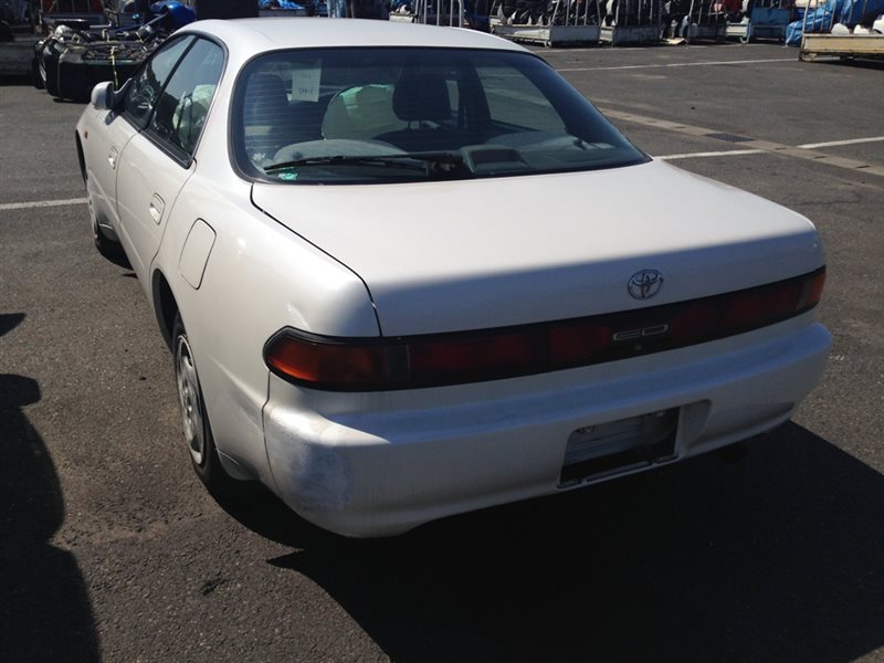 Toyota Carina st200