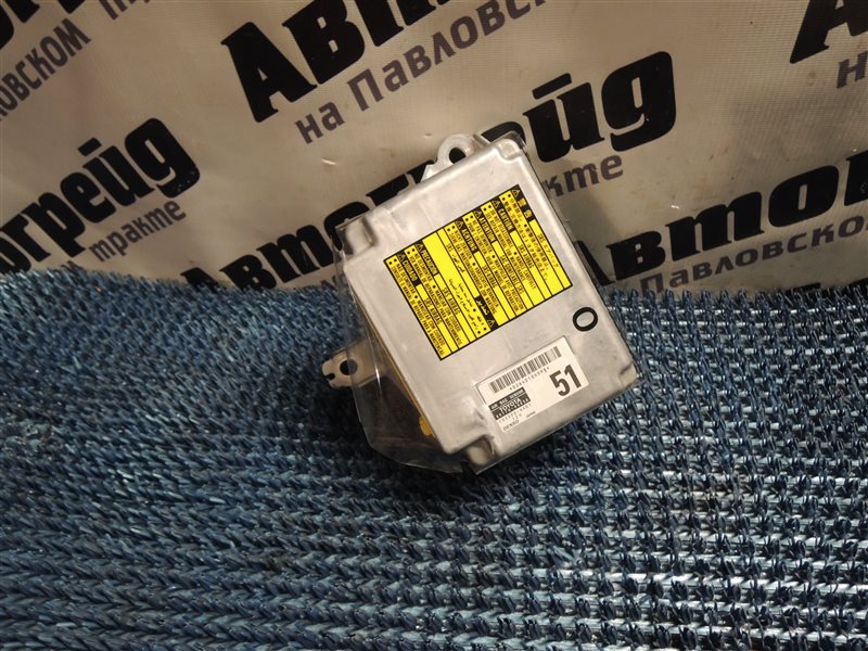 Блок управления airbag Toyota Harrier MCU35 1MZ 2003.10