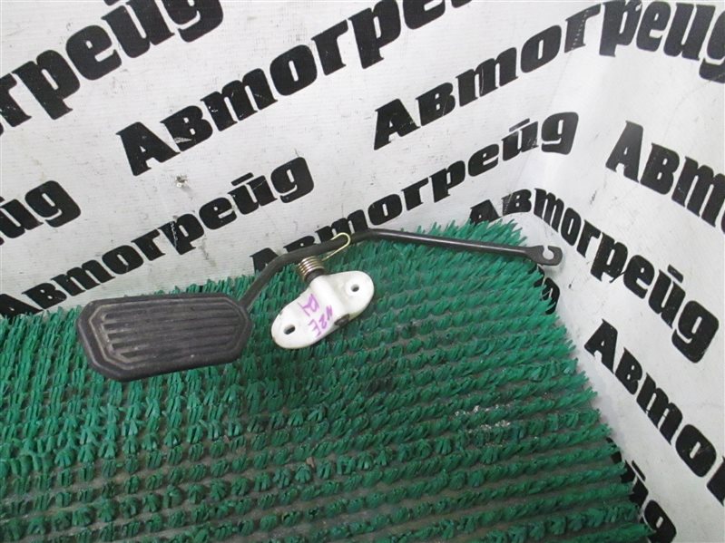 Педаль акселератора Toyota Corolla NZE121 1NZ-FE 2000