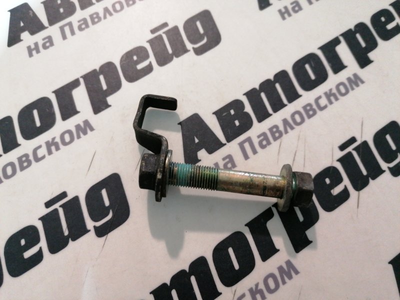Болт Toyota Sprinter Carib AE115 7A-FE 1997.09