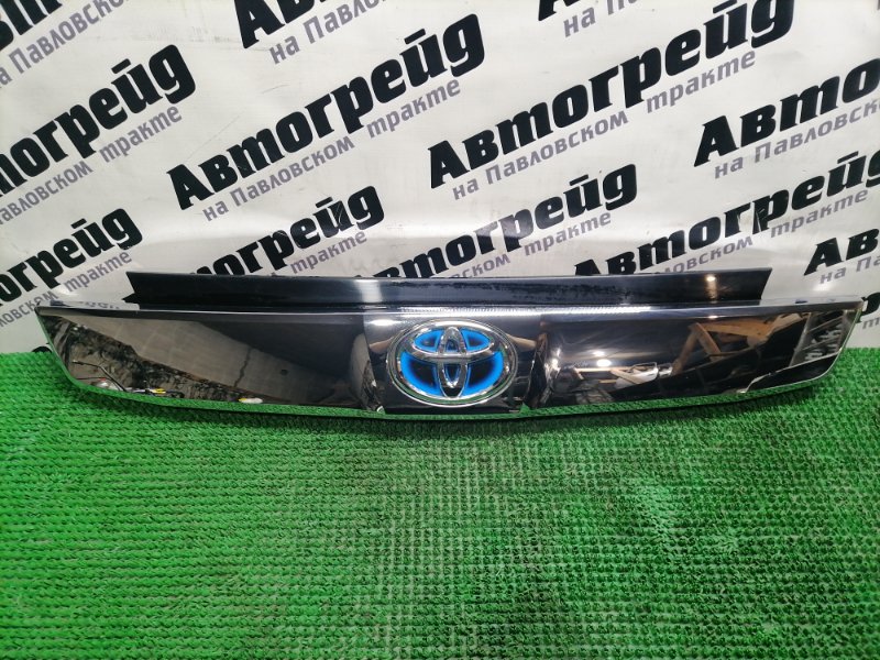 Вставка багажника Toyota Vellfire AGH30 2AR-FE