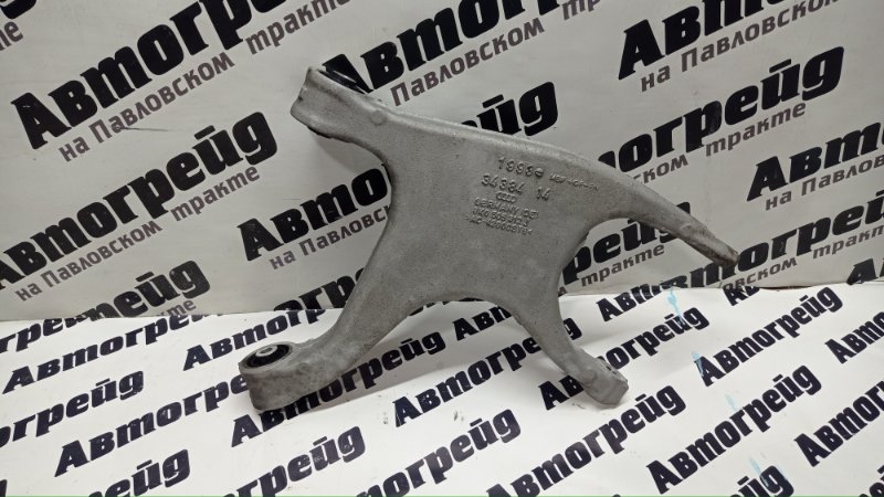 Рычаг нижний Audi A4 8K2 CDHB 07.06.2008 задний правый