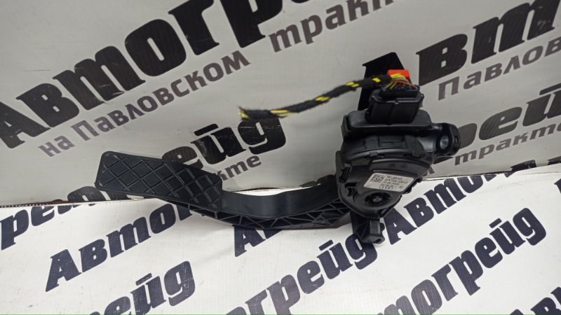 Педаль акселератора Audi A4 8K2 CDHB 07.06.2008