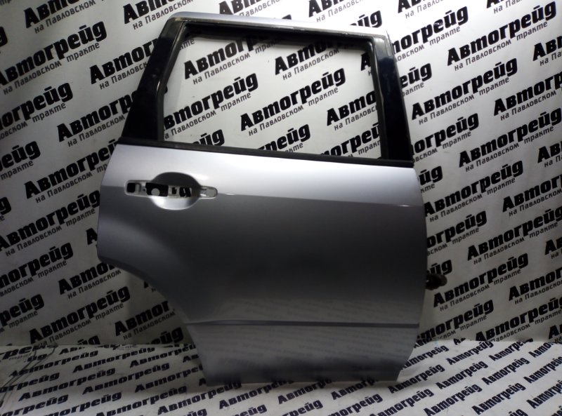 Дверь боковая Mitsubishi Airtrek CU5W 4G69 2004 задняя правая