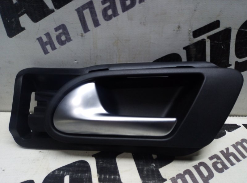 Ручка двери внутренняя Volkswagen Tiguan 5N2 CCZ 28.10.2013 передняя левая