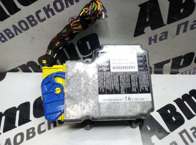 Блок управления airbag Volkswagen Tiguan 5N2 CAW 15.01.2009