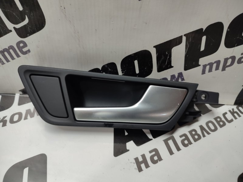 Ручка двери внутренняя Audi Q5 8R CDNC 07.09.2011 задняя правая
