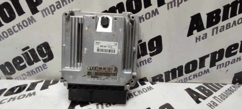 Блок управления двс Audi Q5 8R CDNC 07.09.2011